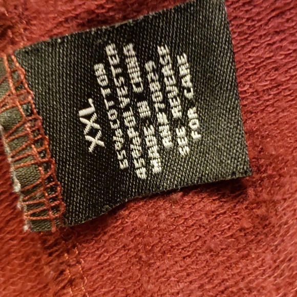 Maroon distressed look long Tshirt size XXL - Picture 6 of 8